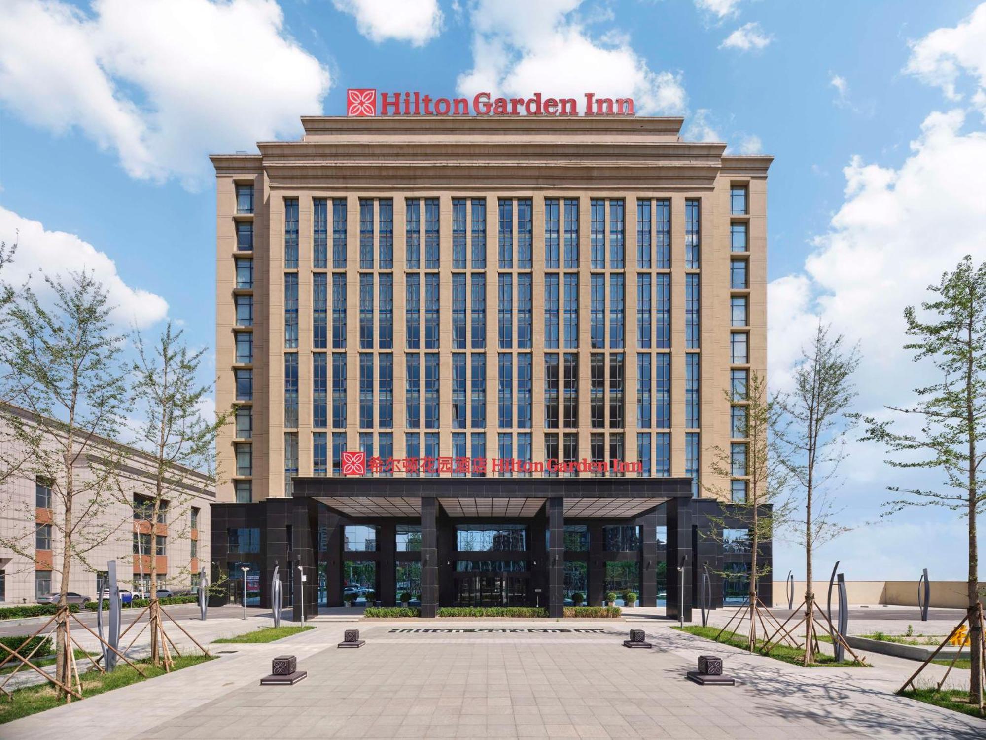 Hilton Garden Inn Tianjin Huayuan Esterno foto